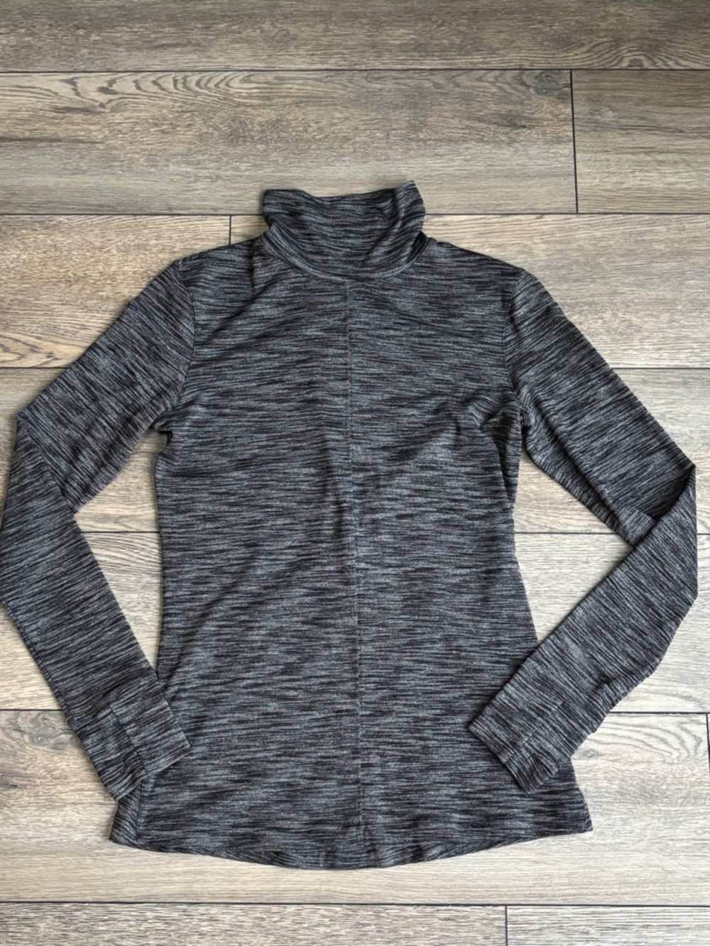Lululemon Open Slit Back Turtleneck Gray Spacedye Shirt Top Sz 6